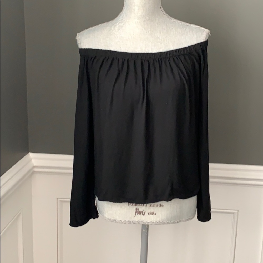 Cloth & Stone off the shoulder top